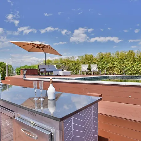 Апартаменти Penthouse 3 Beds, Private Pool, Parc Du Cap