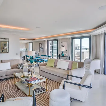 Penthouse 3 Beds, Private Pool, Parc Du Cap Апартаменти *